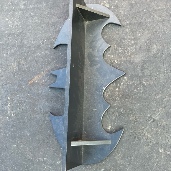 Shelves - Picture 3 of 5